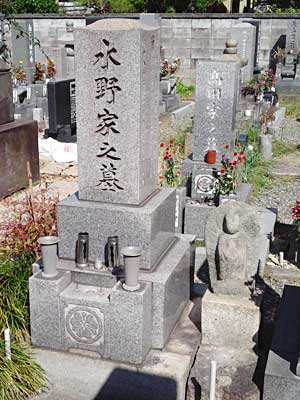 古いお墓の写真　羽島市